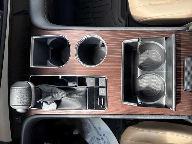 2023 Toyota Sienna XLE 7 Passenger