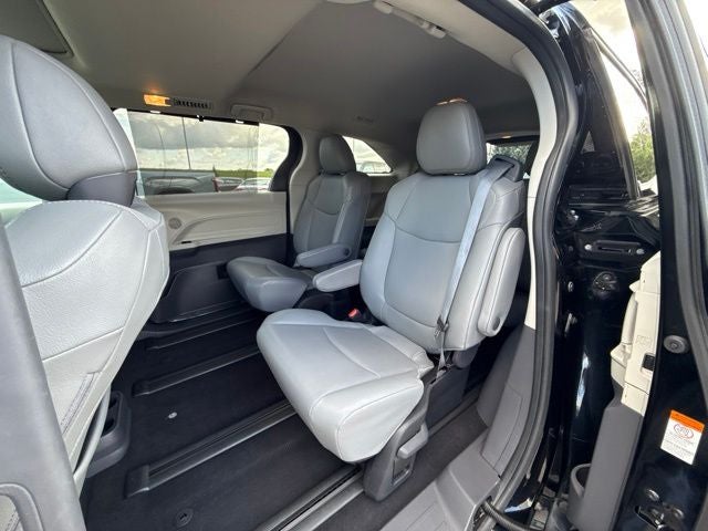 2023 Toyota Sienna XLE 7 Passenger