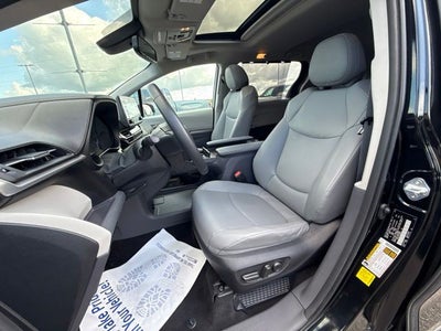 2023 Toyota Sienna XLE 7 Passenger