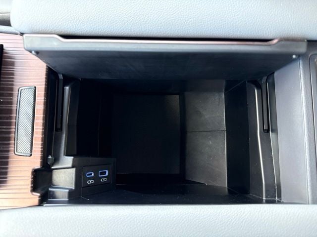 2023 Toyota Sienna XLE 7 Passenger