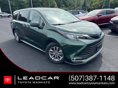 2024 Toyota Sienna XLE 7 Passenger