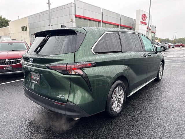 2024 Toyota Sienna XLE 7 Passenger