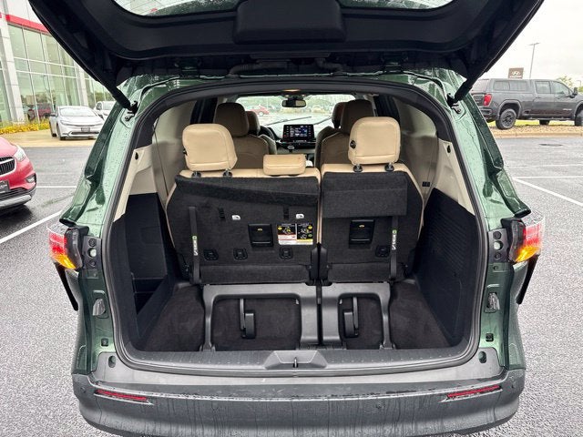 2024 Toyota Sienna XLE 7 Passenger