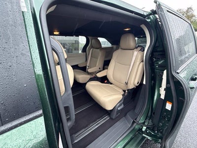 2024 Toyota Sienna XLE 7 Passenger