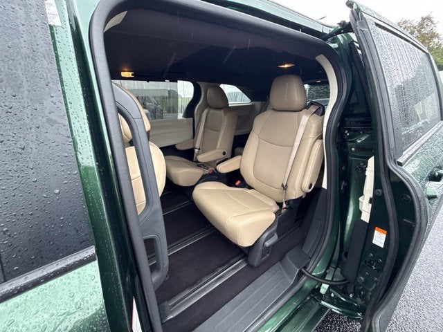 2024 Toyota Sienna XLE 7 Passenger