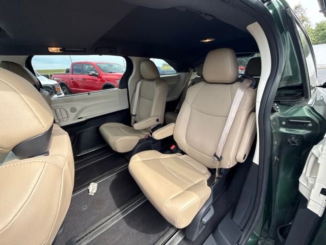 2024 Toyota Sienna XLE 7 Passenger