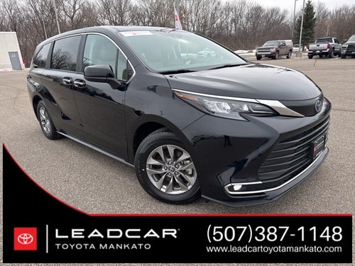 2024 Toyota Sienna XLE 7 Passenger