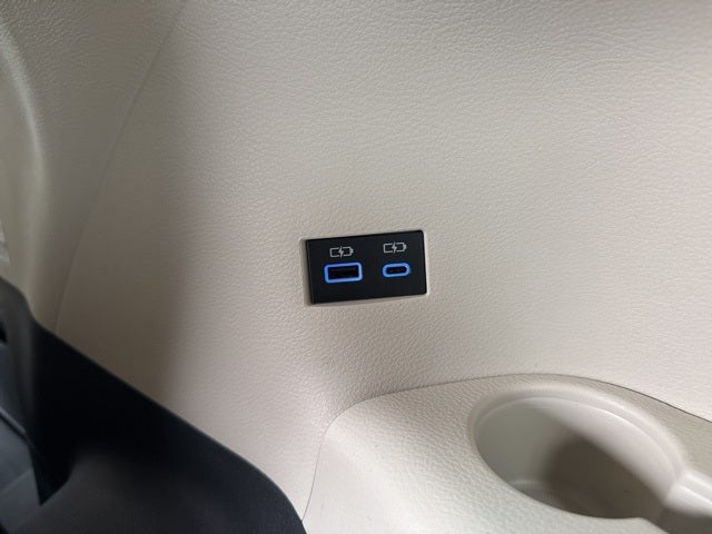 2024 Toyota Sienna XLE 7 Passenger