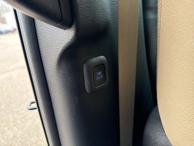 2024 Toyota Sienna XLE 7 Passenger