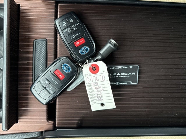 2024 Toyota Sienna XLE 7 Passenger