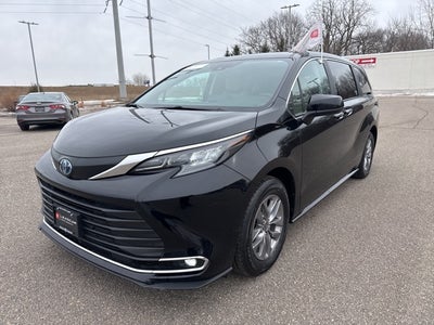 2024 Toyota Sienna XLE 7 Passenger