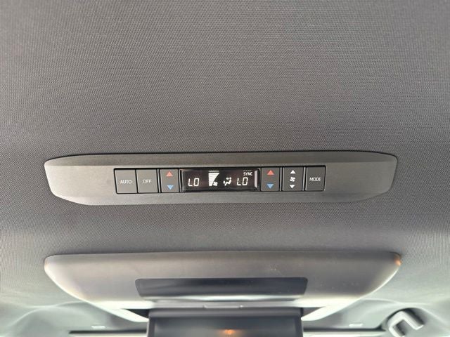 2026 Toyota Sienna Limited 7 Passenger