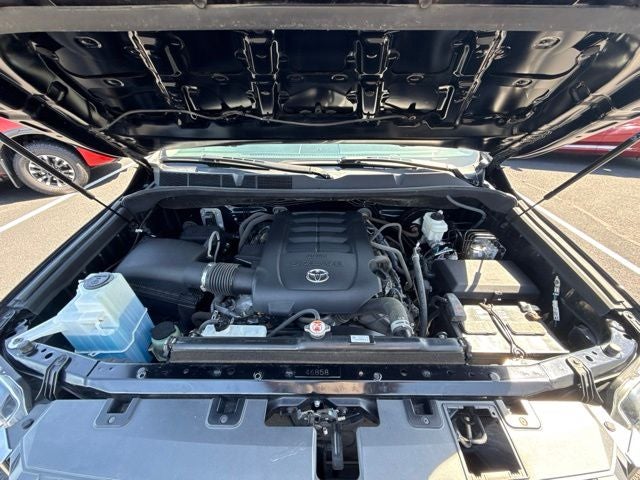 Used 2021 Toyota Tundra SR5 with VIN 5TFCY5F11MX027790 for sale in Mankato, Minnesota