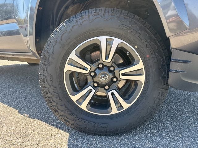 2017 Toyota Tacoma TRD Sport