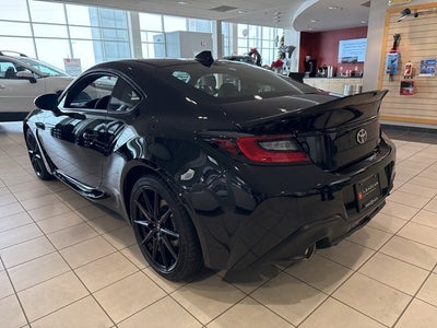 2025 Toyota GR86 Premium