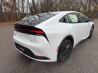 2026 Toyota Prius LE