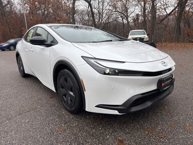 2026 Toyota Prius LE