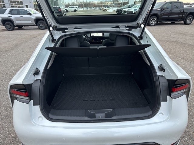 2025 Toyota Prius XLE