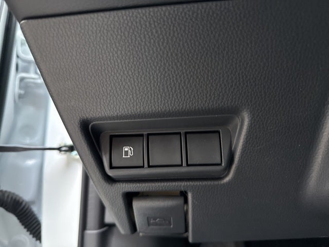 2025 Toyota Prius XLE