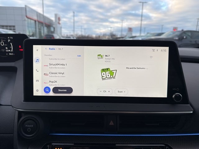 2025 Toyota Prius XLE