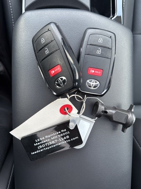 2025 Toyota Prius XLE