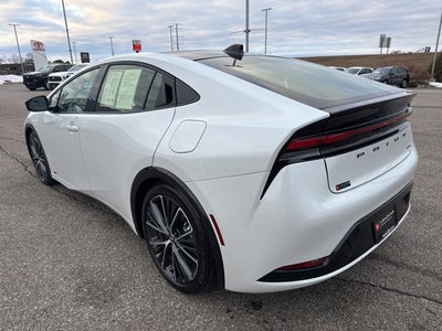 2025 Toyota Prius XLE