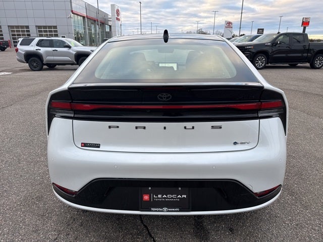 2025 Toyota Prius XLE