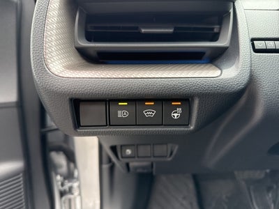 2025 Toyota Prius XLE