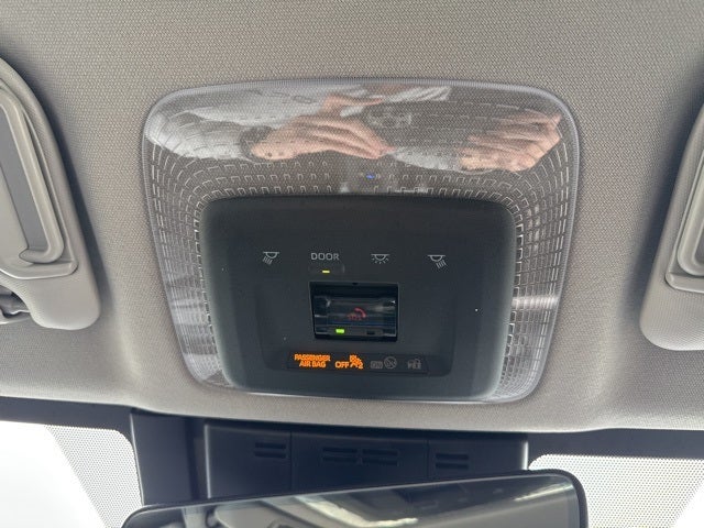 2025 Toyota Prius XLE