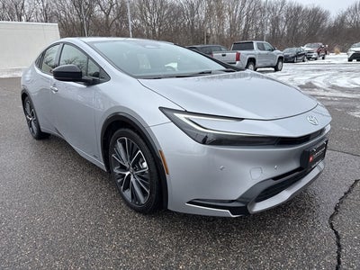 2025 Toyota Prius XLE