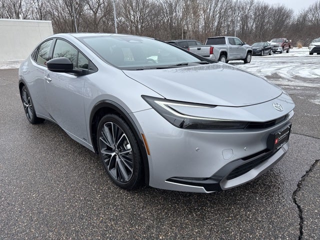 2025 Toyota Prius XLE