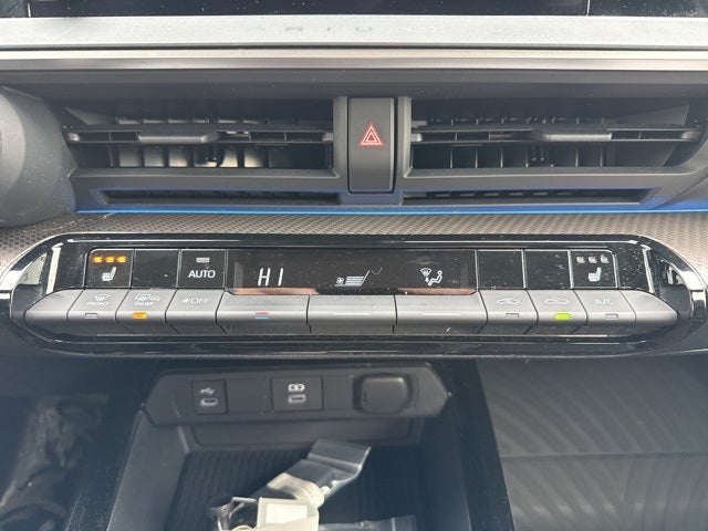 2025 Toyota Prius XLE