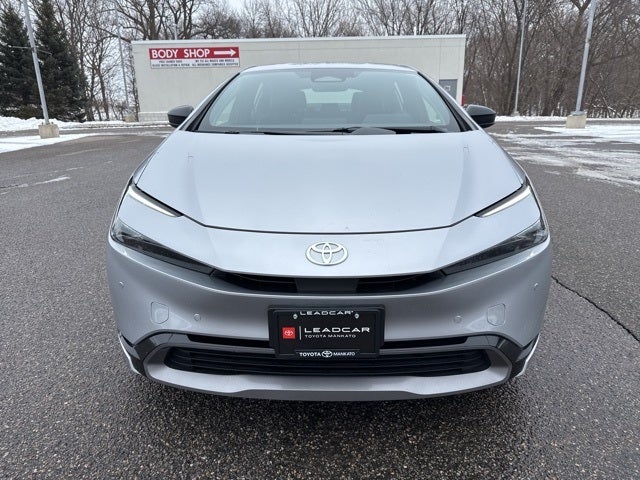 2025 Toyota Prius XLE