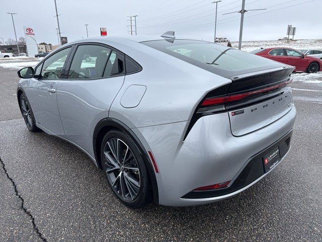 2025 Toyota Prius XLE