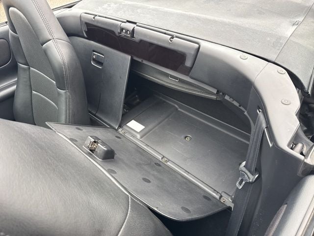 2002 Toyota MR2 Spyder Base