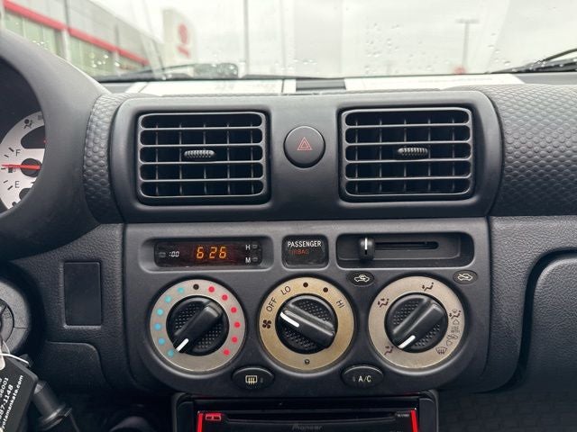 2002 Toyota MR2 Spyder Base