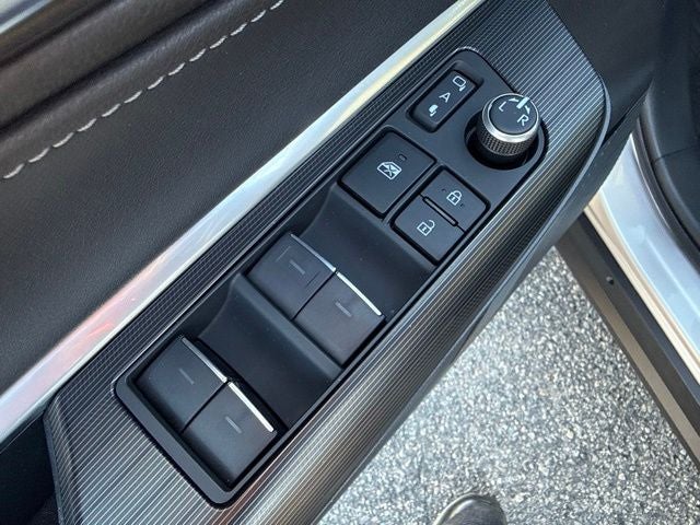 2023 Toyota Venza Limited