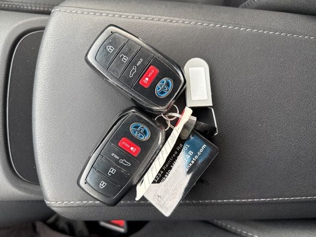 2021 Toyota Venza LE