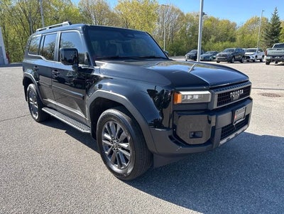 2025 Toyota Land Cruiser Base