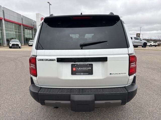 2026 Toyota Land Cruiser Base