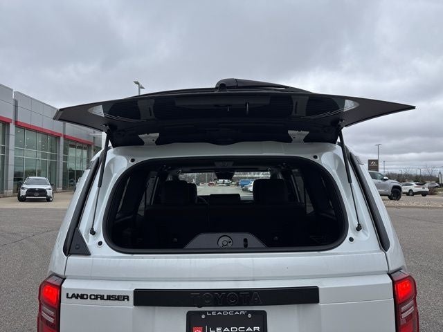 2026 Toyota Land Cruiser Base