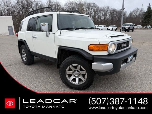 2014 Toyota FJ Cruiser Base