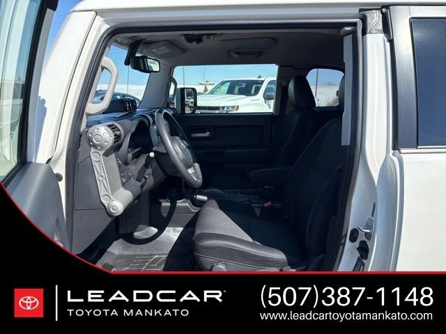 2014 Toyota FJ Cruiser Base