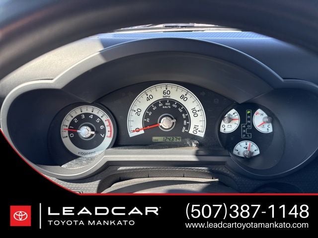 2014 Toyota FJ Cruiser Base