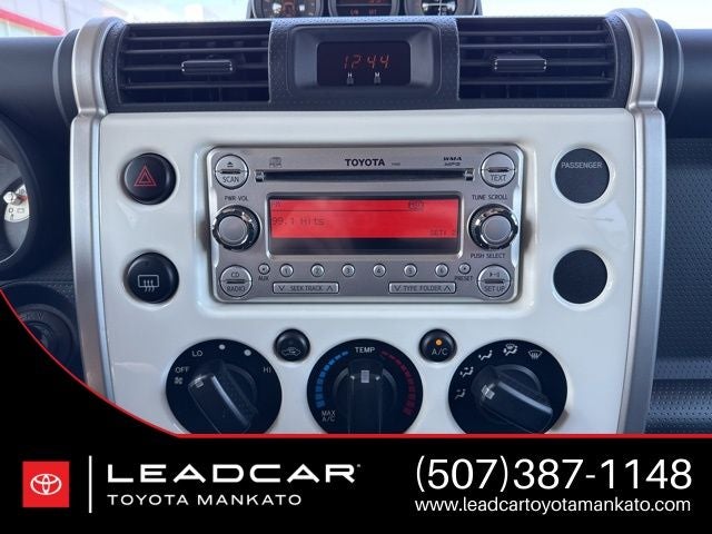 2014 Toyota FJ Cruiser Base