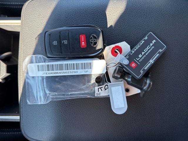 2025 Toyota 4Runner TRD Off-Road