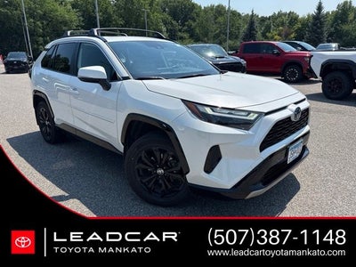 2022 Toyota RAV4 Hybrid SE