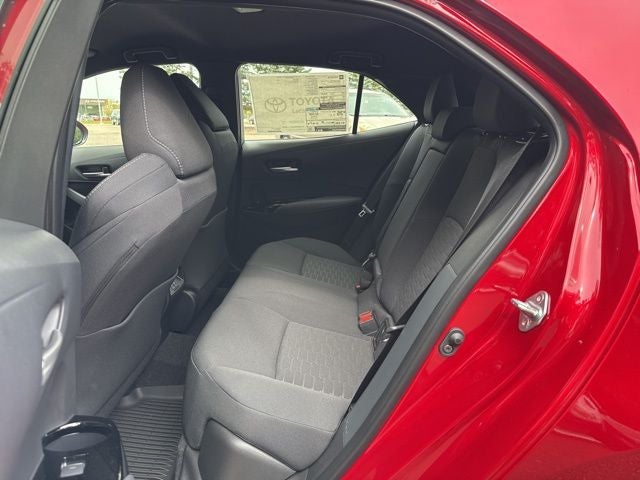 2025 Toyota Corolla Hatchback SE