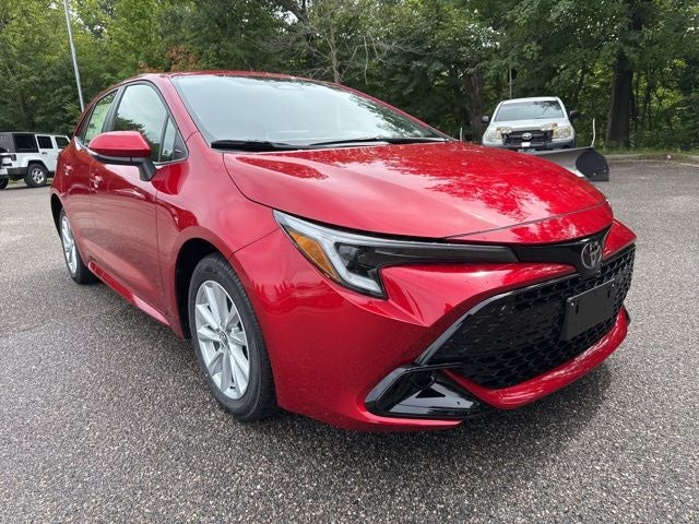 2025 Toyota Corolla Hatchback SE