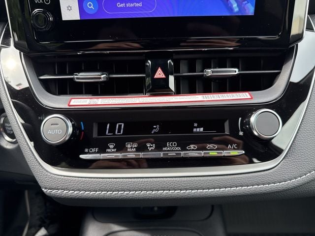 2025 Toyota Corolla Hatchback SE